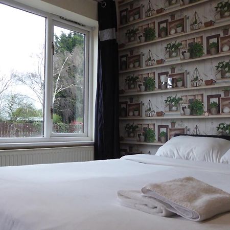 Ashiana Hotel Newark-on-Trent  Bagian luar foto